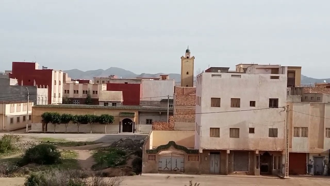 قطعة أرضية للبيع بمساحة 200 متر ملكية في مدينة العروي في حي السكة الحديدية