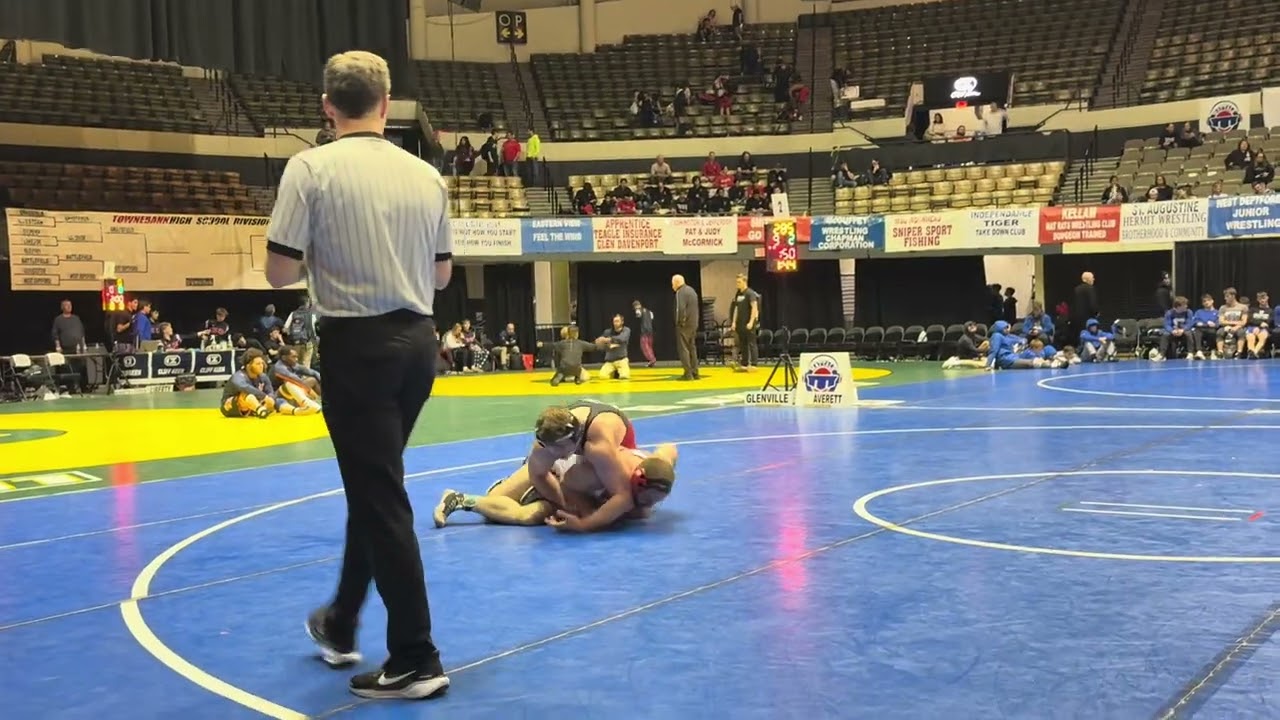 Vs. Wyatt Powell MSU Moorhead at Virginia Duals