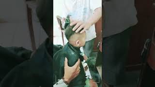 Potong rambut ala AYRILL