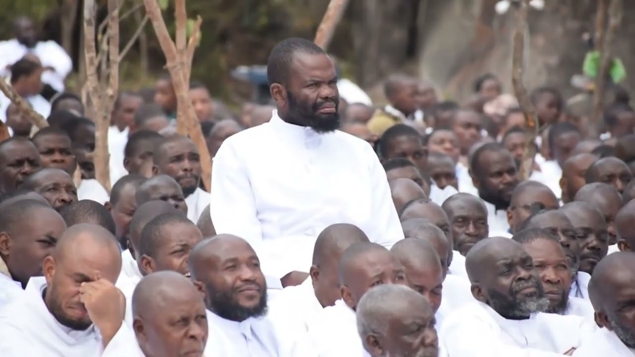 BISHOP ALFRED KUSHAMISA MWAZHA - SABBATH KESUNI (CHIVAVARIRA EASTER CONFRENCE)