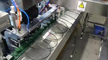 Fully automatic European Power Cord Riveting Press Machine, flat two cable cord riveting machine