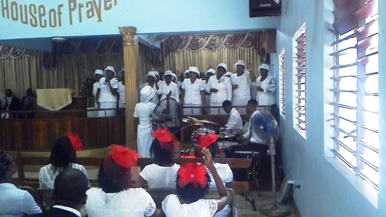 Deliverance Full Gospel Church of God combine choir singing YouTube