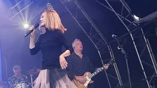 Belinda Carlisle - Heaven Is A Place On Earth @ Solihull Summerfest 2022