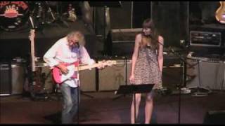 Video thumbnail of "Albert Lee and his daughter Alexandra at the James Burton International Guitar Festival 2009"