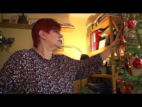 Video: Warum Ist Der Weihnachtsbaum Mit Kugeln Geschmückt?