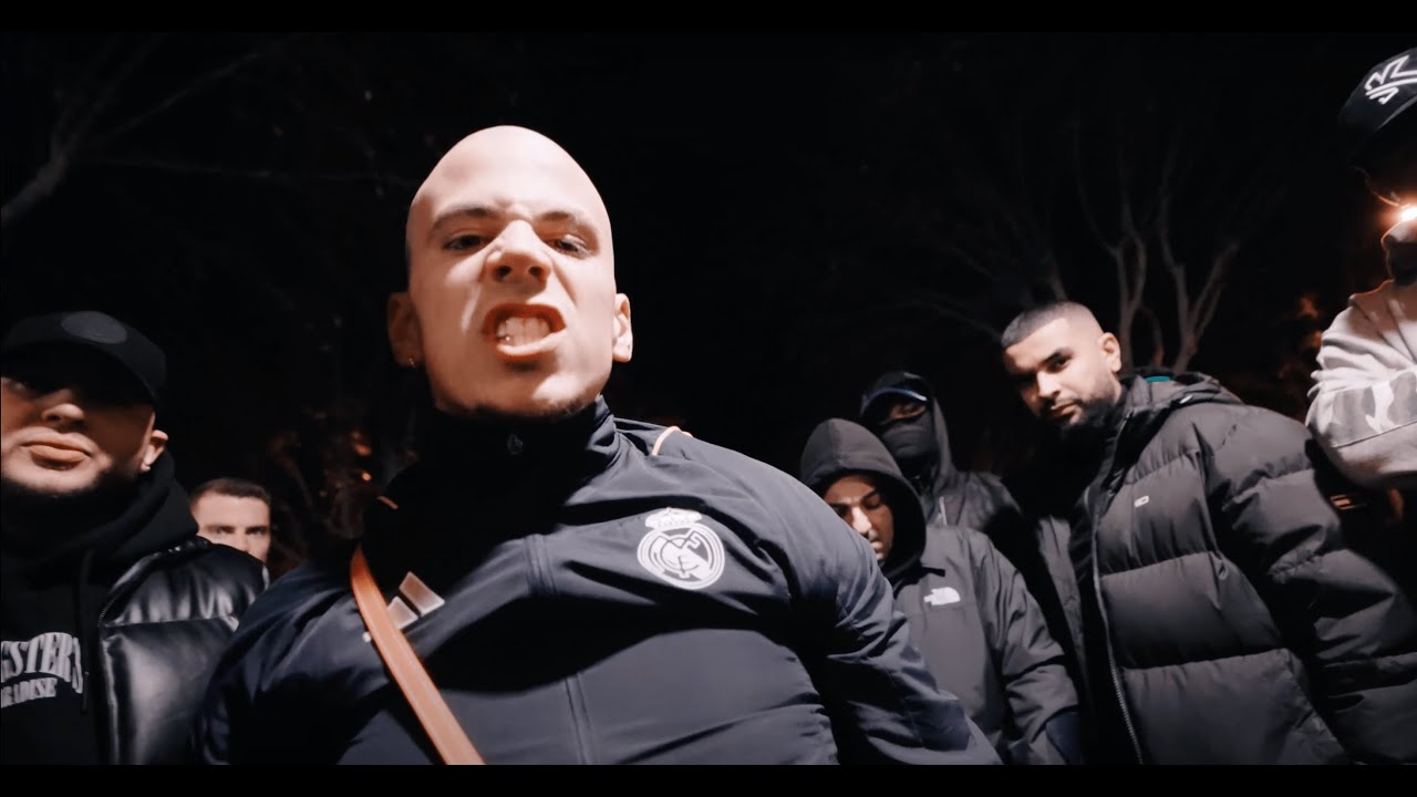 Kahra - RUN (prod @_Trizy ) auf YouTube ansehen Kahra - RUN (prod @_Trizy ) auf YouTube ansehen