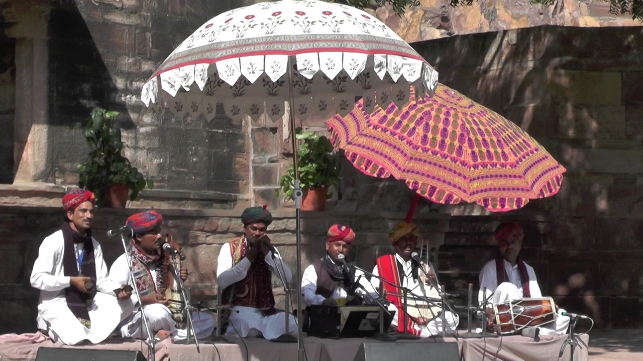 Mahra Mithoda Mehmaan  Rajasthani Folk Song  Live at WSSF 2017  Raitila