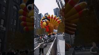When the turkeys fight back 🦃 #thanksgiving #horror #shorts