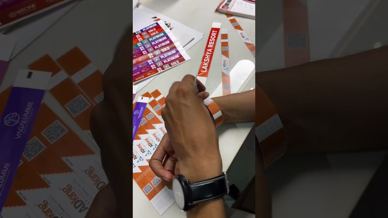 Customised wristbands manufacturer 