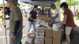 Hawaii Families Get Food Aid Amid Federal Shutdown At Keʻehi Lagoon