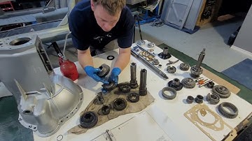 Triumph tr6 transmission/gearbox rebuild part 3 (starting the assembly)