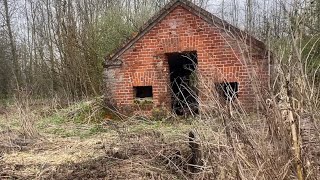 DIGGING ON AN ABANDONED GERMAN FARM! SUBTITLES!