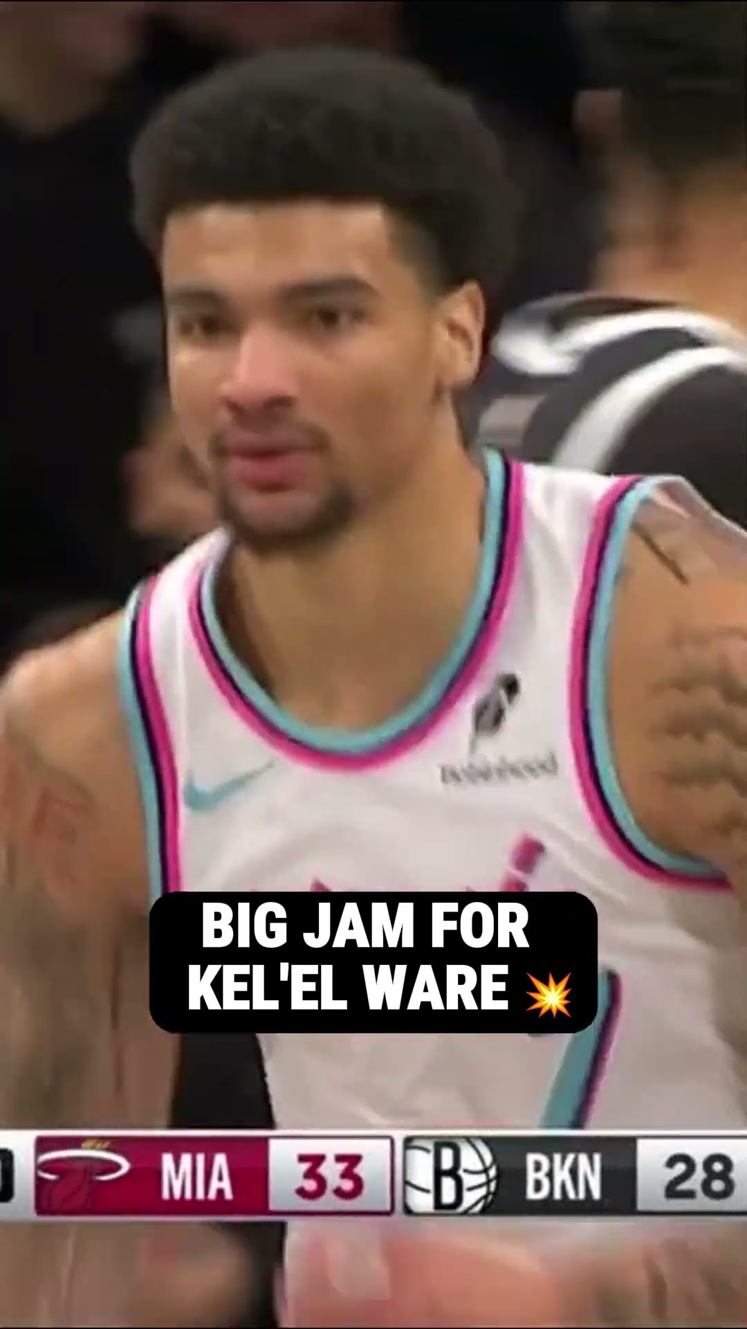 Rozier sets up Ware for a NICE JAM ?
