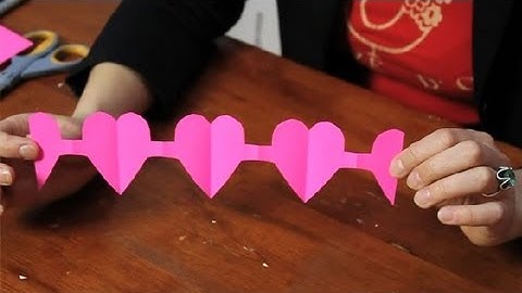 Tutorial for a Paper Heart Chain : Valentine