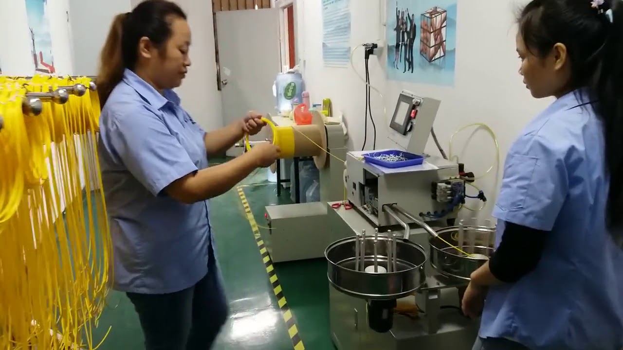 High quality outdoor fiber patch cord drop cable om3 om4 jupmer wire fiber optic patch cord