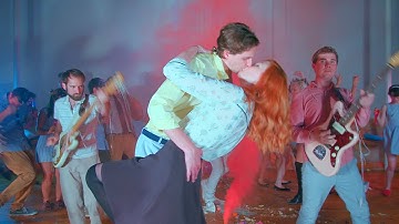 Surfer Blood - I Can