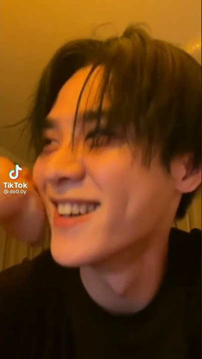 wes terlanjur seneng, eh kun gege blg kita cuman temen 🥲 #kun#nct#wayV