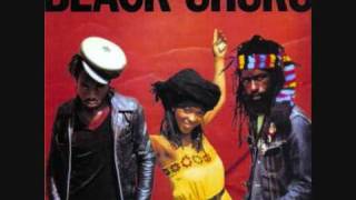 Black Uhuru - Utterance chords