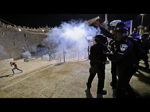 Stun grenades fired at Palestinians inside Al-Aqsa