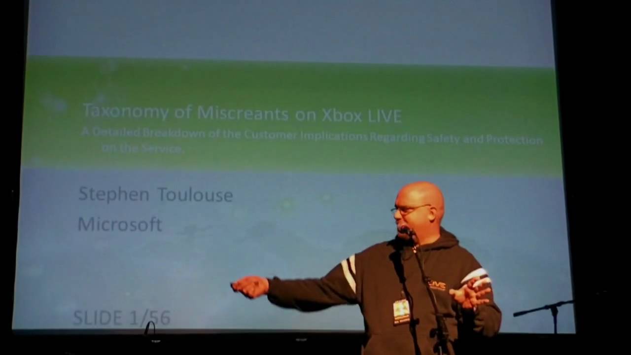 w00tstock 2.0 Part 21 -- Recursive Wil and Stephen Stepto Toulouse.wmv