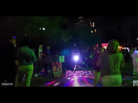 ▶️ Крым Вечерняя набережная / Волны . Дискотека 80х Тюльпаны Бездомные собаки голодные Ялта апрель