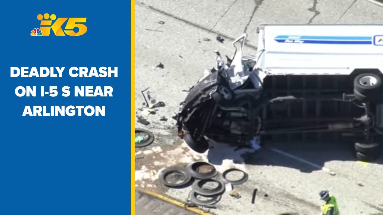 Deadly crash blocks southbound lanes of I-5 near Arlington - YouTube