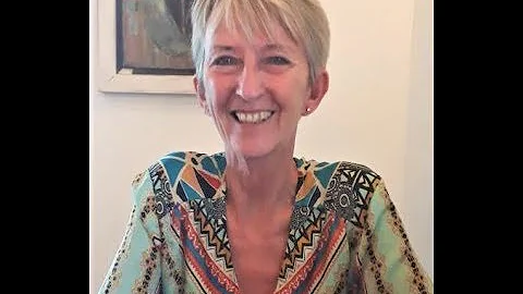 Debbie Caron - Independent Celebrant - Unique2u