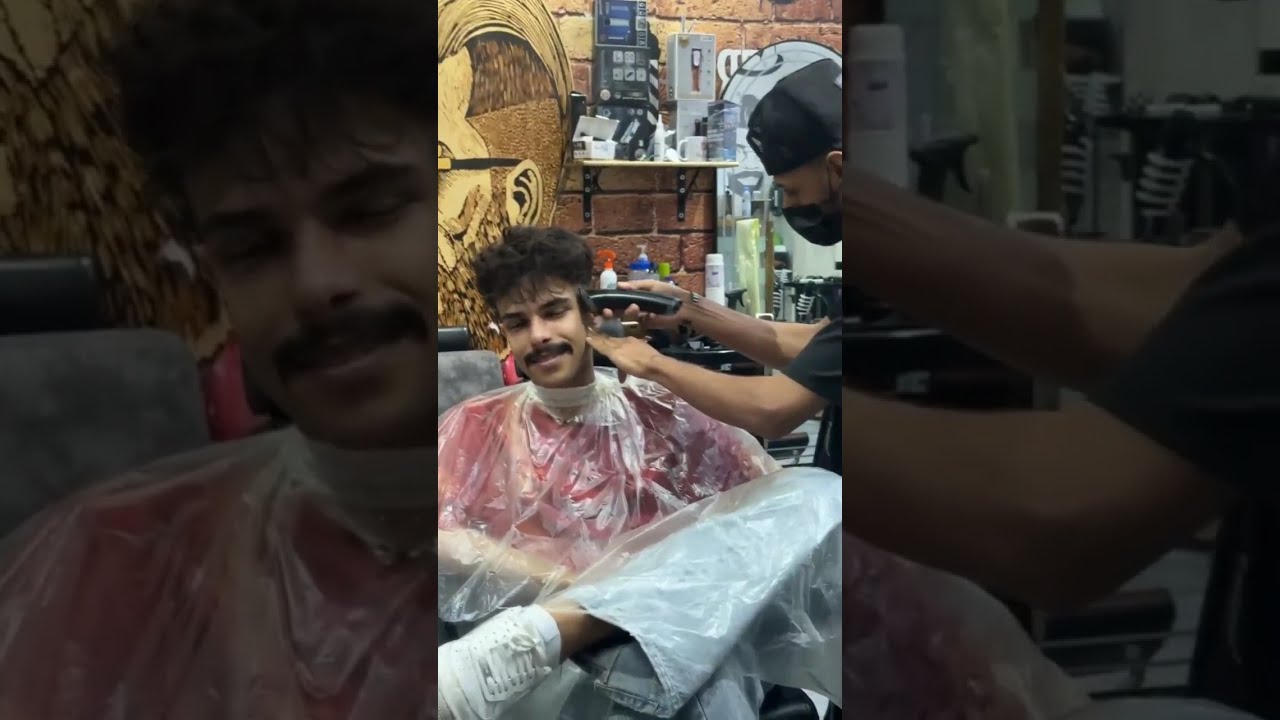 بث عبدالله الحربي 4 نفذ الحكم وحلق دقنه وطقطقة عزام عليه 😂 انه صار يشبه ......😂