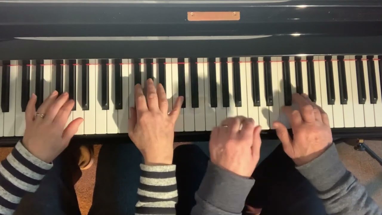 The Elephant by Saint Saens PIANO DUET