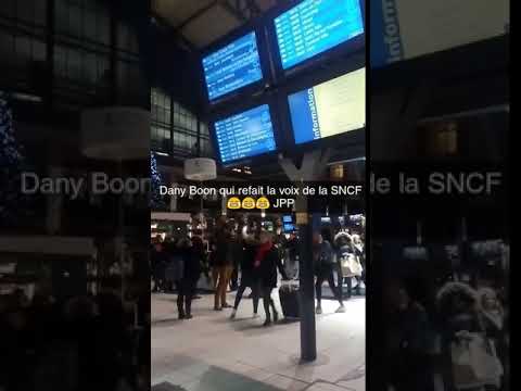 Dany Boon pique le micro de la SNCF en gare Lille-Flandres