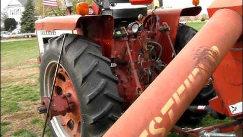 Loading Corn into Steel Bin