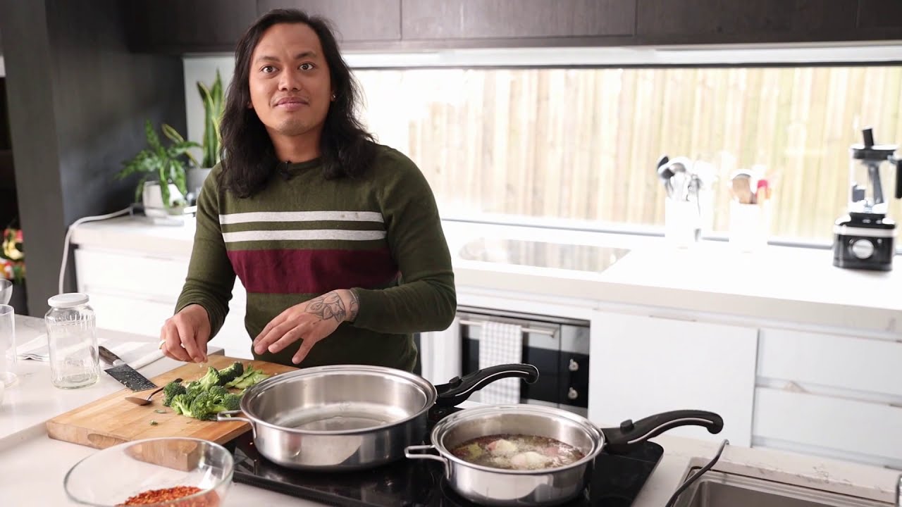 So, Let's Cook, my usual lunch but also chili oil