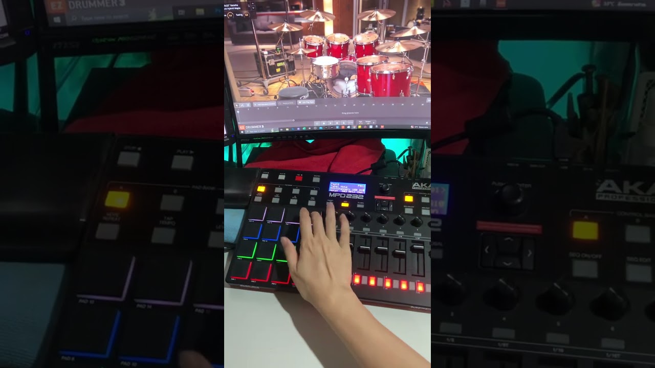 AKAI :  MPD-232 : Testing