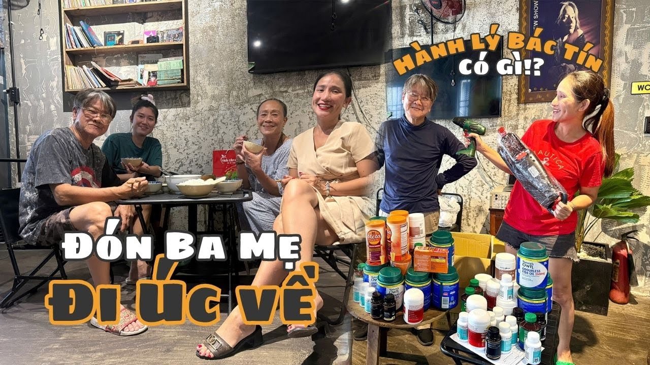 KIỂM TRA các THÙNG HÀNG của BÁC TÍN đem từÚC về có gì!?