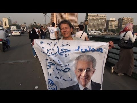 أم الثوار حمدين عارفينه أنا الفريق السيسي معرفوش