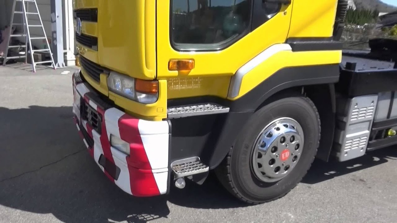 中古トラック ビッグサム トラクタ セミトレ 3軸 第5輪荷重20t 外装と