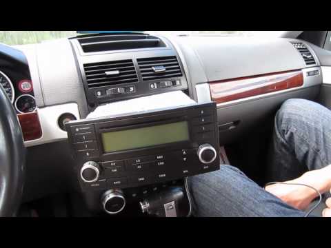 GTA Car Kits - Volkswagen Touareg 2002-2010 install of iPhone, iPod and AUX for factory stereo