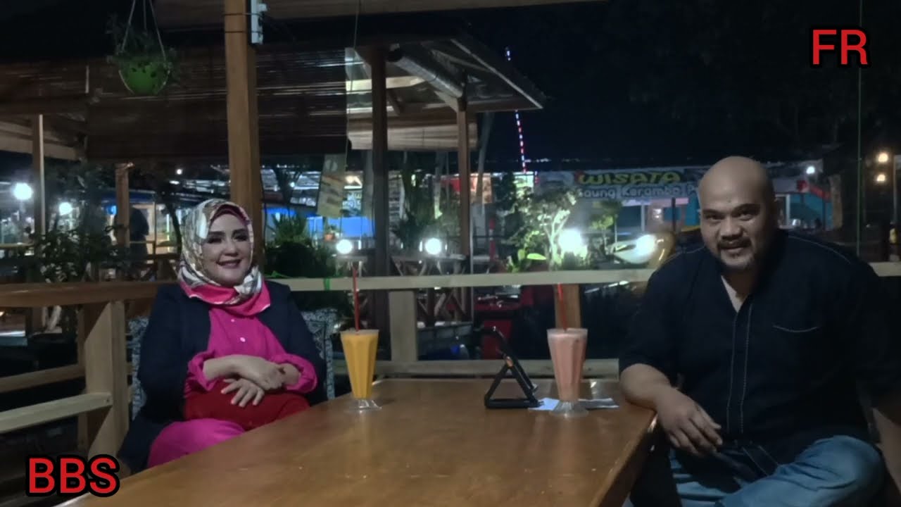 FICKY RHOMA finally opened up about his closeness with MEGA MUSTIKA in the past......