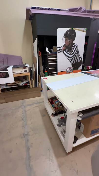 5 Minute Hack to Give Your Metal Doors a WOOD LOOK Finish