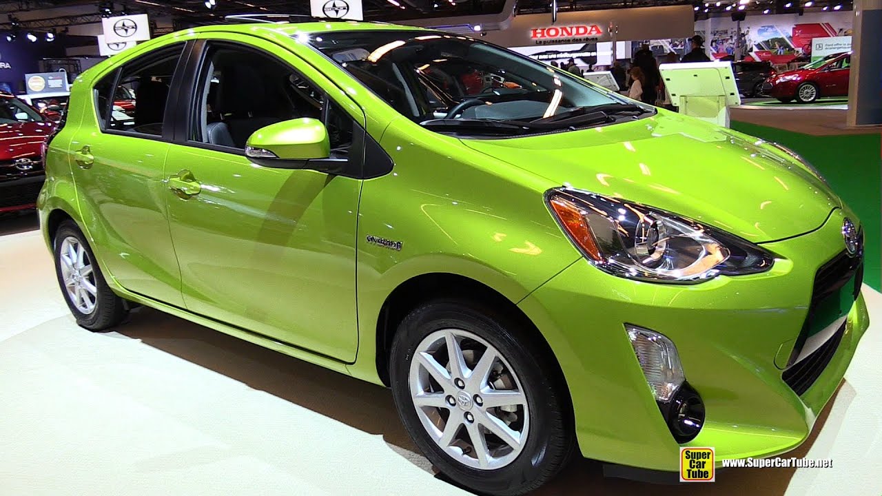 2015 Toyota Prius C Hybrid Exterior And Interior Walkaround 2015 Montreal Auto Show