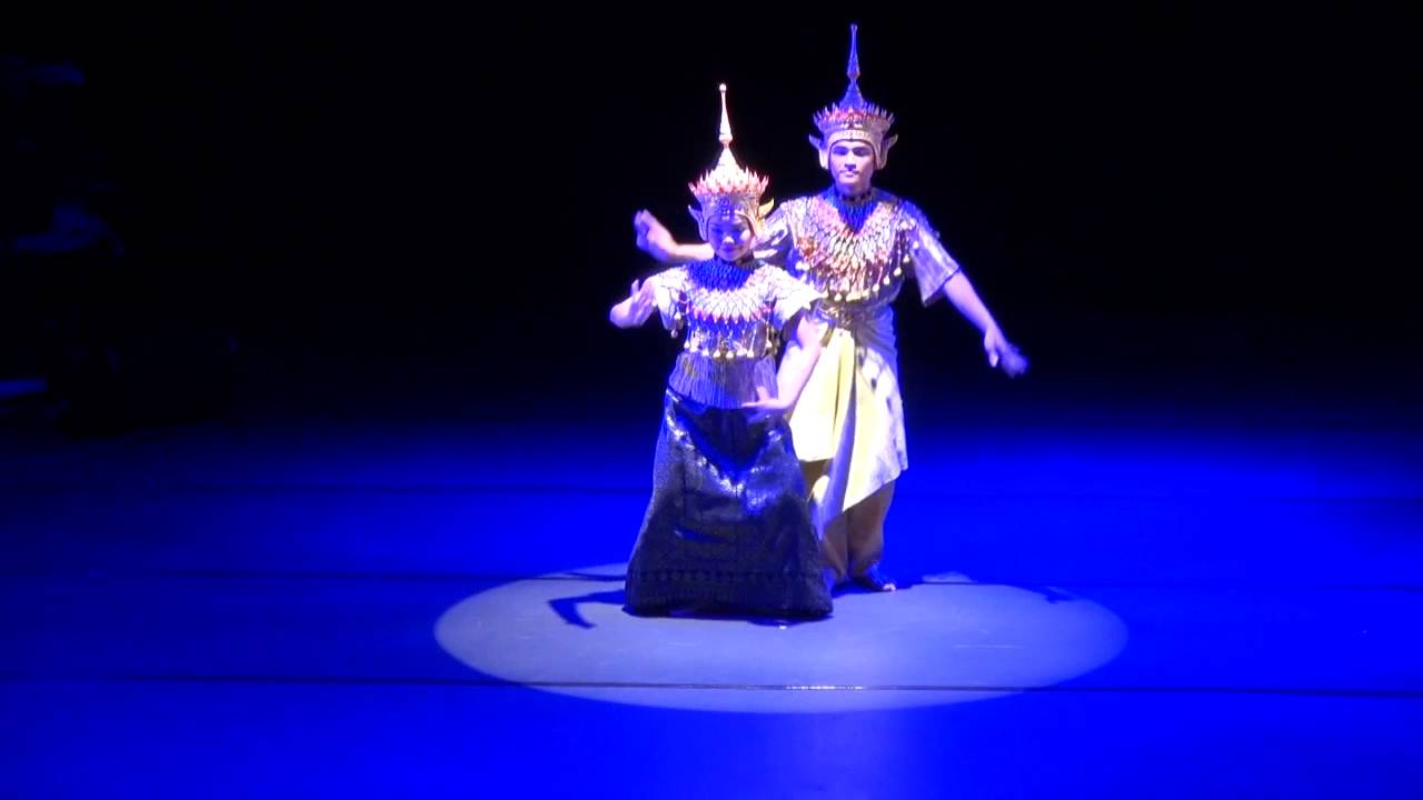 PeTA15 Ngadap Seni - Tarian Mengadap Balai