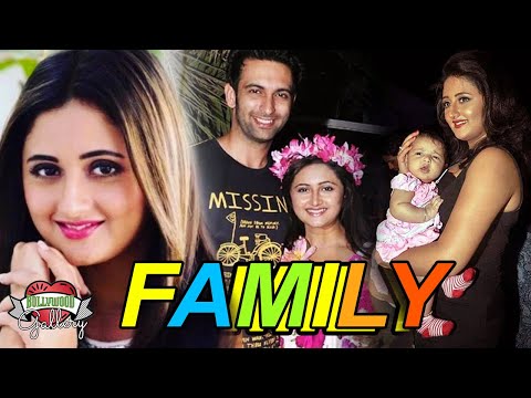 Rashami Desai Family With Parents, Husband, Daughter, Brother and Affair