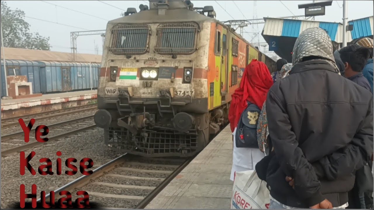 Plat form no. 2 pe aa gai train 