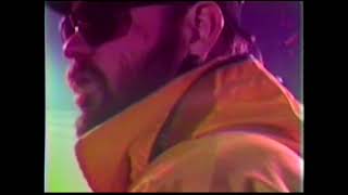 MUDIE - Sirènes (Vidéoclip Officiel)