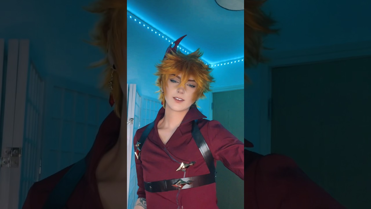 Yeah I have no clue what it says sorry 😂 #genshincosplay #cosplayer #tartagliacosplay