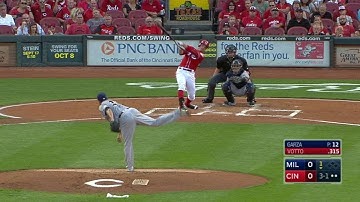 MIL@CIN: Votto opens the scoring with solo homer
