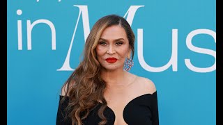 Tina Knowles Spills All on Dating Life & Breast Cancer Battle!