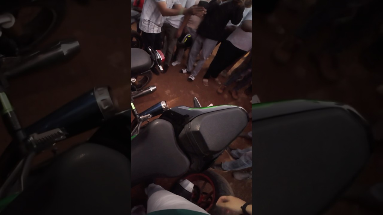 Full arrow exhaust blue titanium 😍 