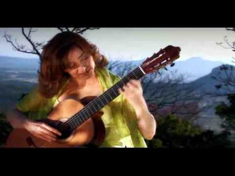 Berta Rojas plays Danza Paraguaya by Agustin Barrios