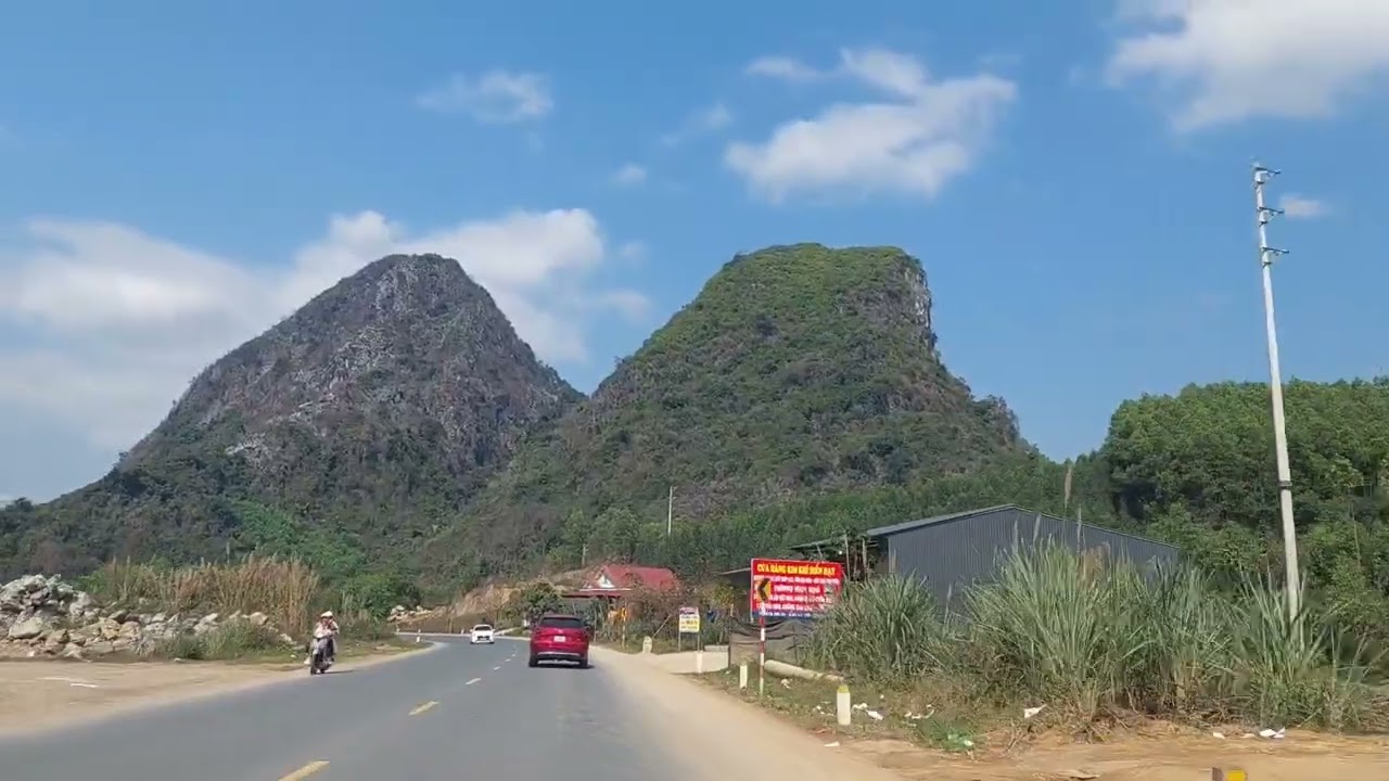 Du xuân đền Thắm